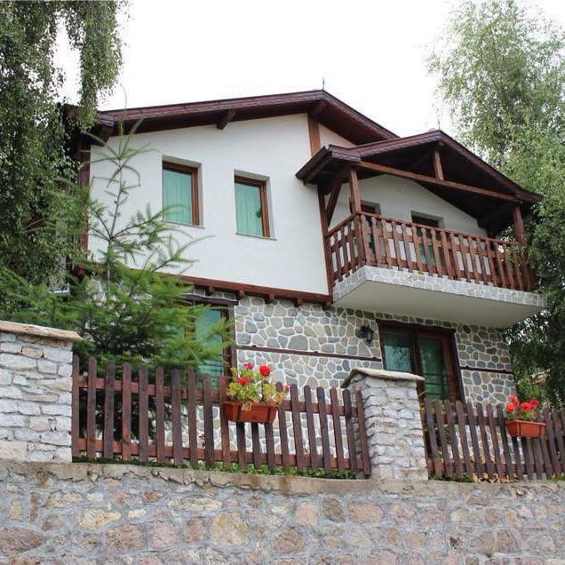Къща за гости "Караджата"